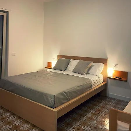 La Ginestra ベッド・アンド・ブレックファスト 3*