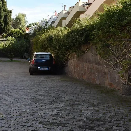 ベッド・アンド・ブレックファスト La Ginestra 3*