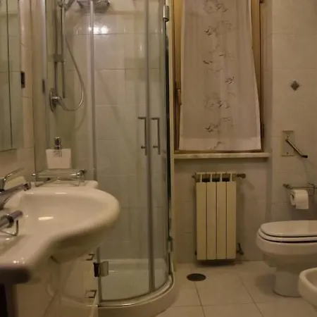 ベッド・アンド・ブレックファスト La Ginestra