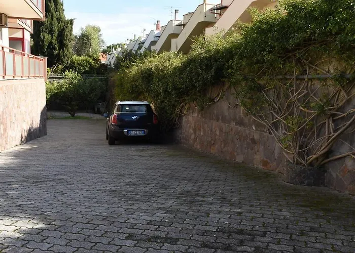 Oda ve Kahvaltı La Ginestra 3*