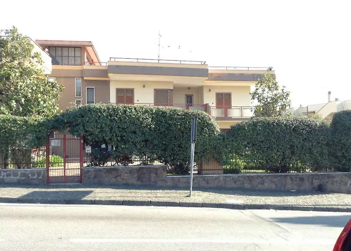Oda ve Kahvaltı La Ginestra
